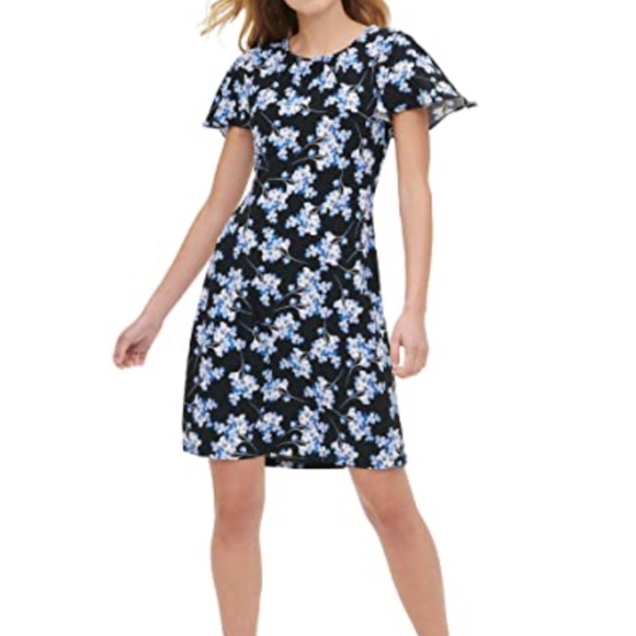 Tommy Hilfiger Dresses & Skirts - NWT Tommy Hilfiger Floral Dress - Size 2